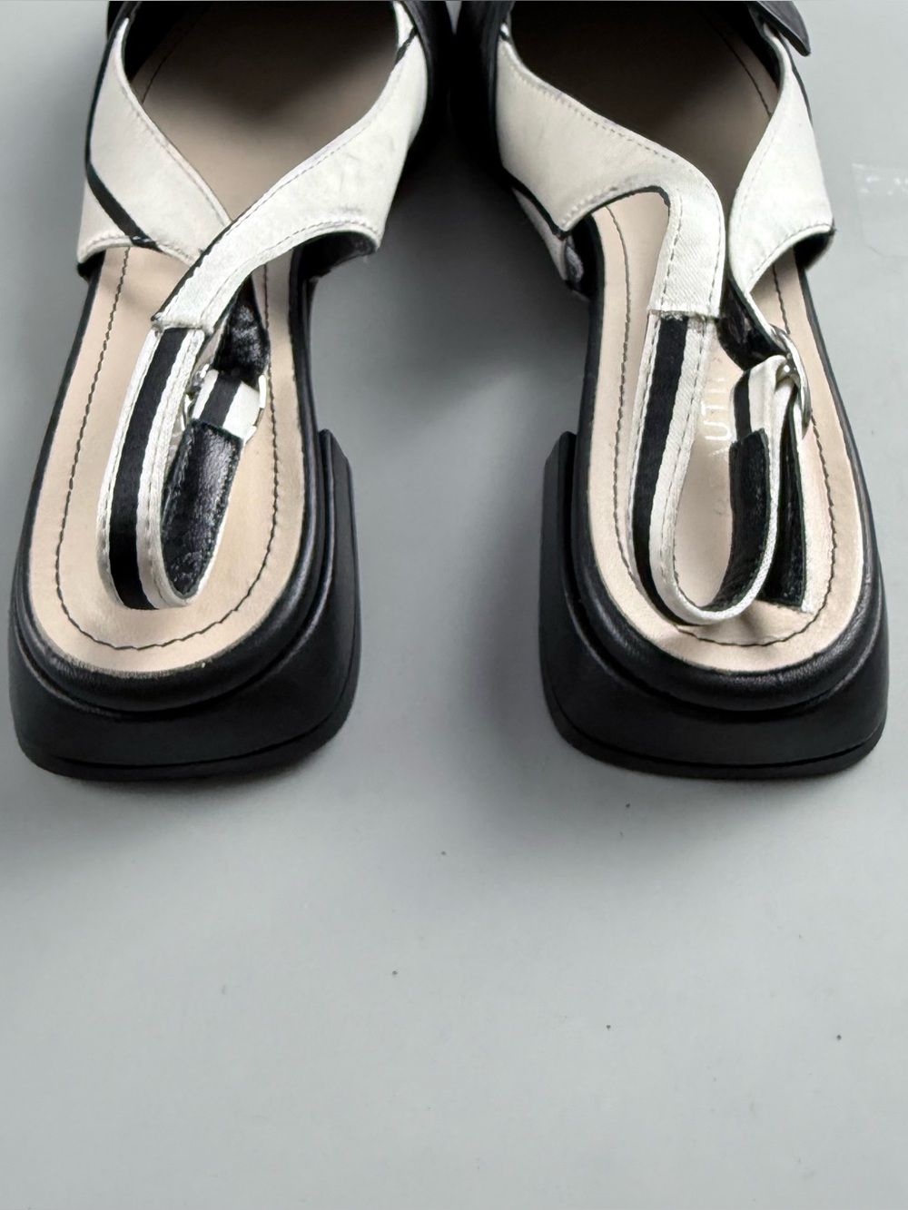 BeautiSoles Nero Bianco Leather Slingback Pointed Toe Heels EU 37 US 7 - Picture 4 of 7